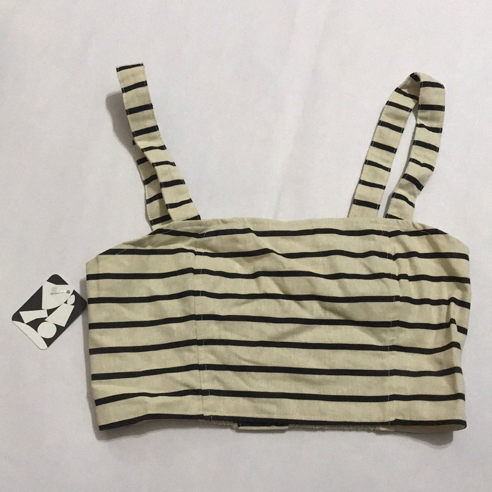 Black & Cream Striped Buttoned Cropped Top